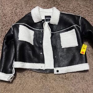 GIRLS CLOTHING BUNDLE